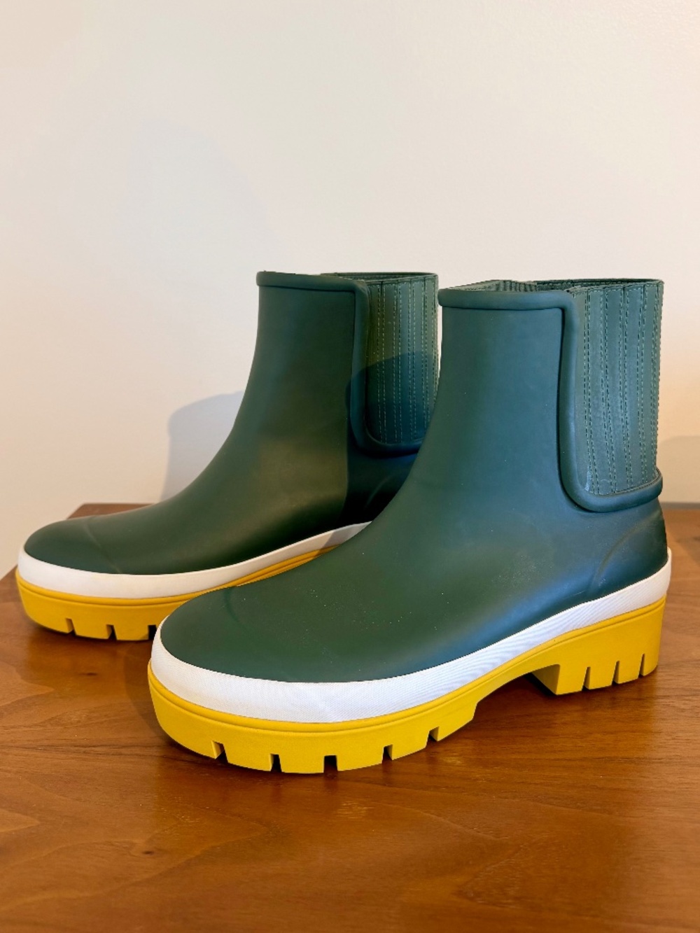TORY BURCH Green Colorblock Foul Weather LUG SOLE Ankle RUBBER RAIN Boots US-9M